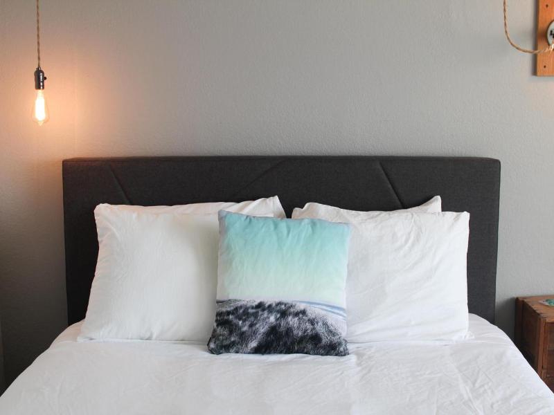 Adrift Hotel image