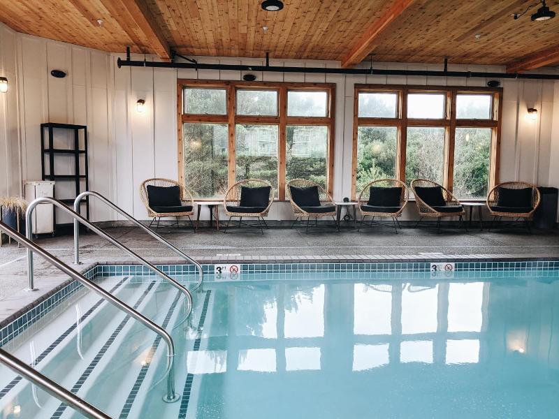 Adrift Hotel image
