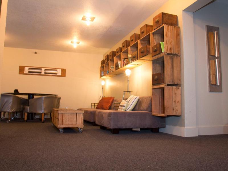 Adrift Hotel image