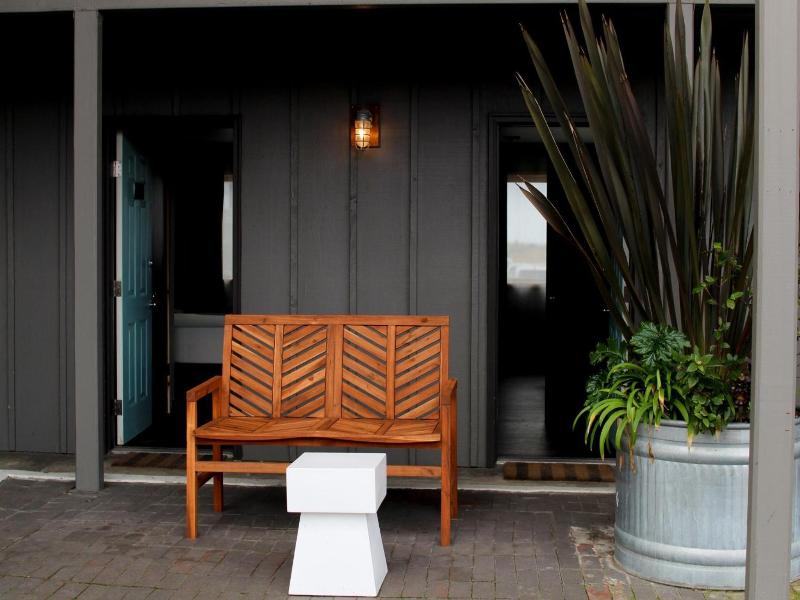 Adrift Hotel image