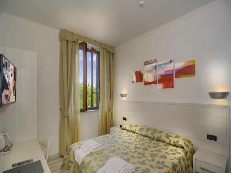 Vittoria image