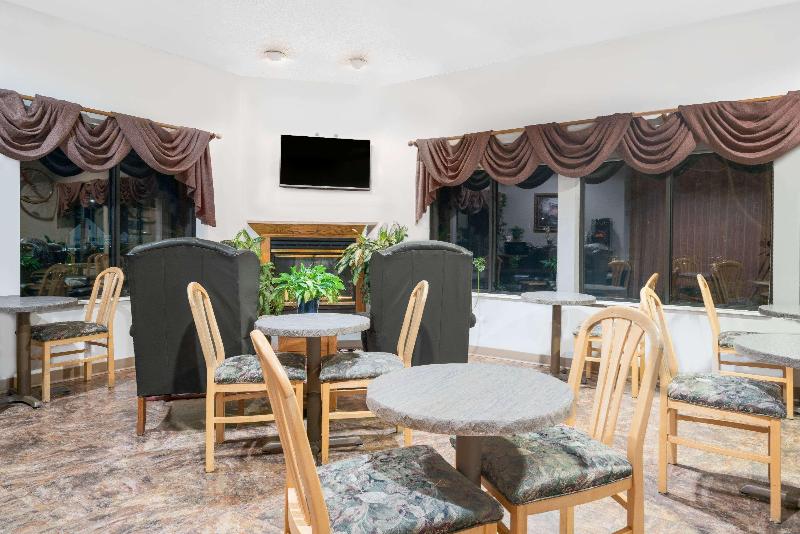 Super 8 by Wyndham Sparta image