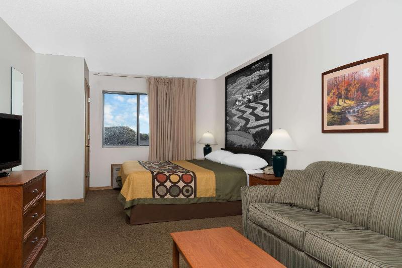 Super 8 by Wyndham Sparta image