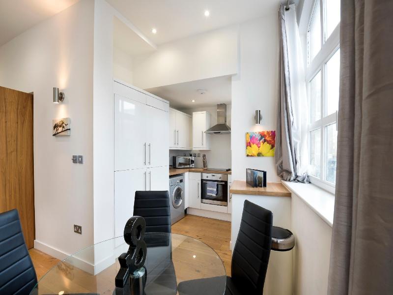 Old Street Apartments image