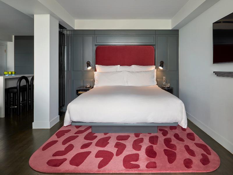 Sea Containers London image