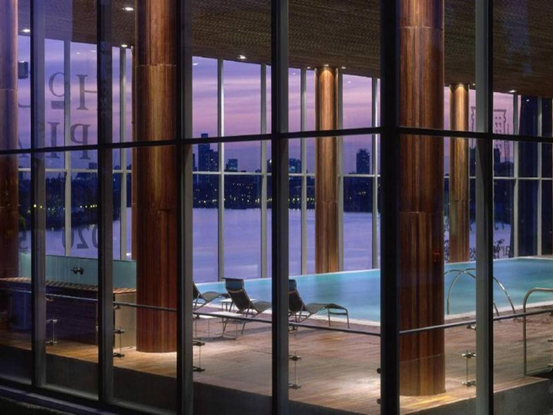 Canary Riverside Plaza London, Vignette Collection image