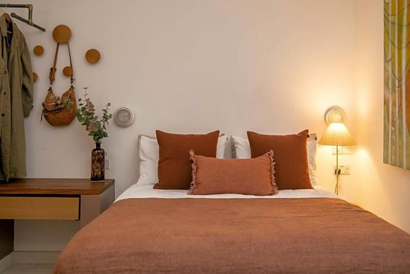 The Luxury Inn image