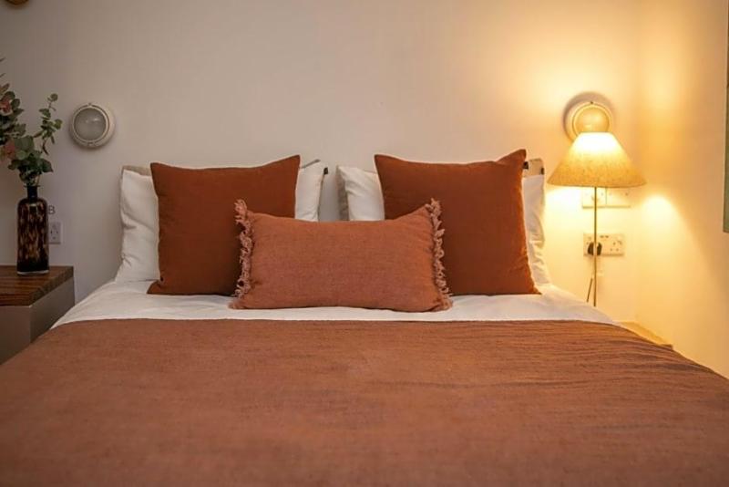 The Luxury Inn image