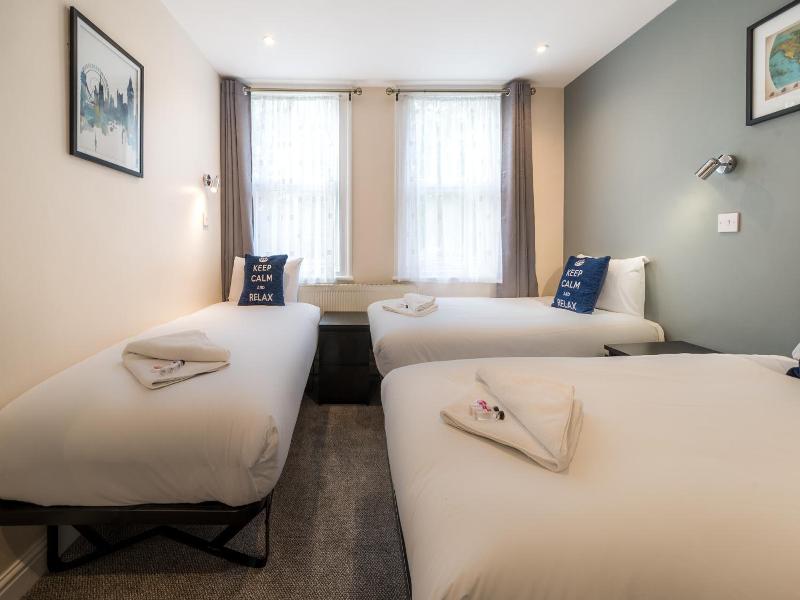 Royal London Hotel By Saba image