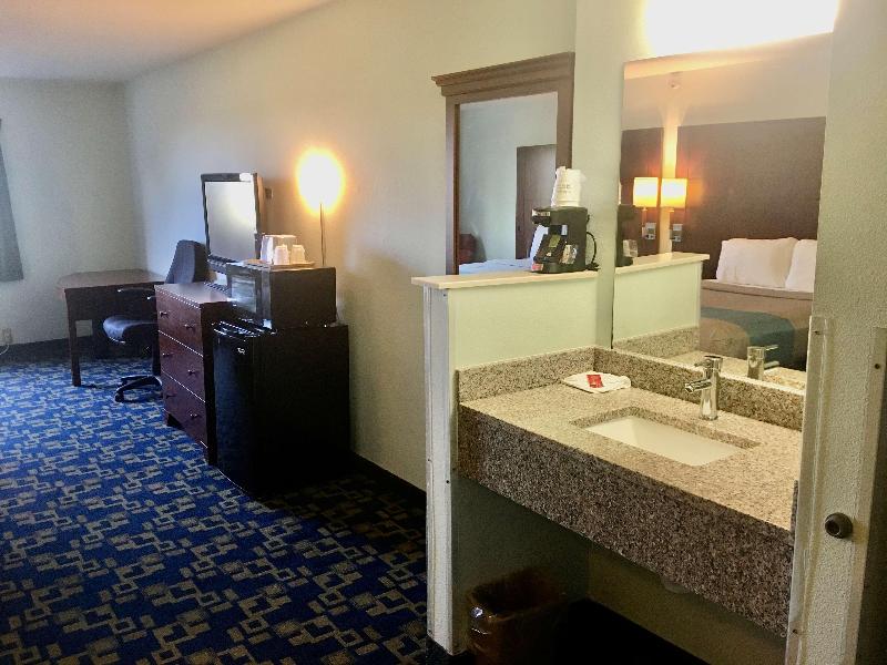 Surestay By Best Western Weimar image