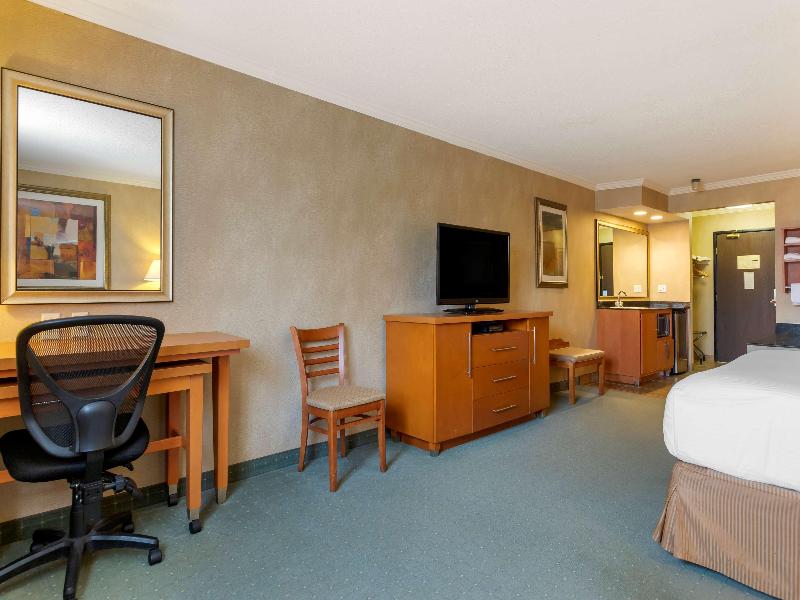 Best Western Davison Inn image