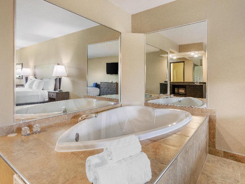 Best Western Davison Inn image