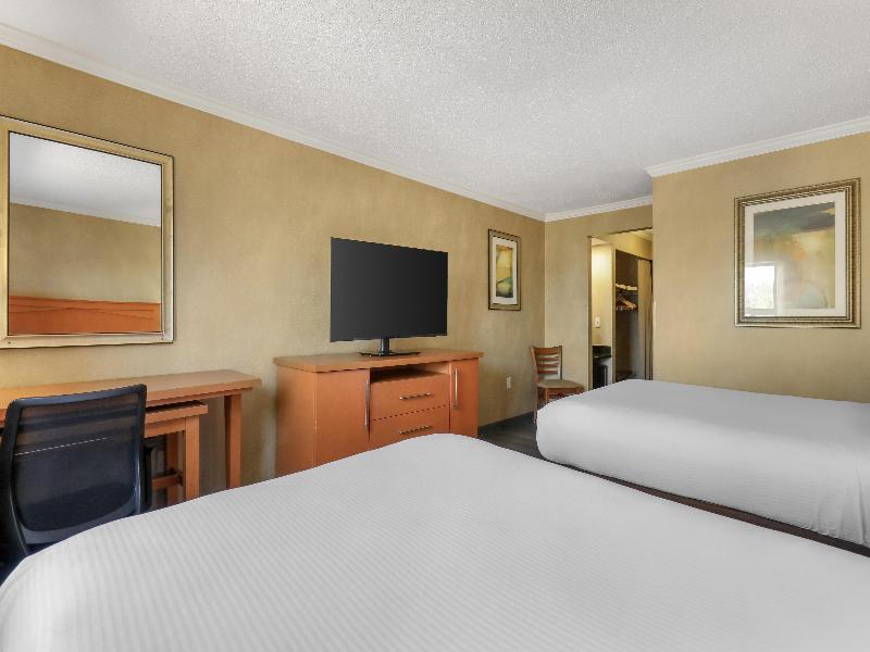 Best Western Davison Inn image