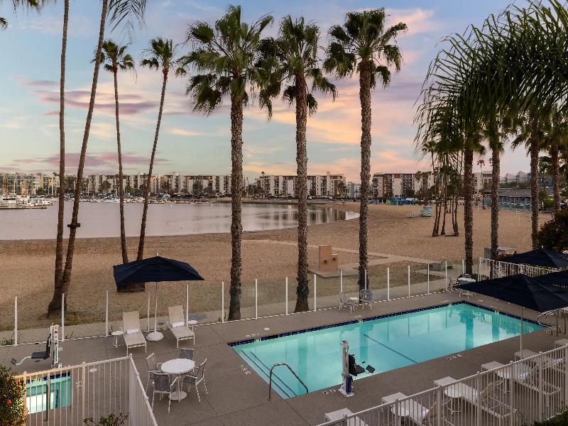 Jamaica Bay Inn Marina Del Rey, Tapestry by Hilton image