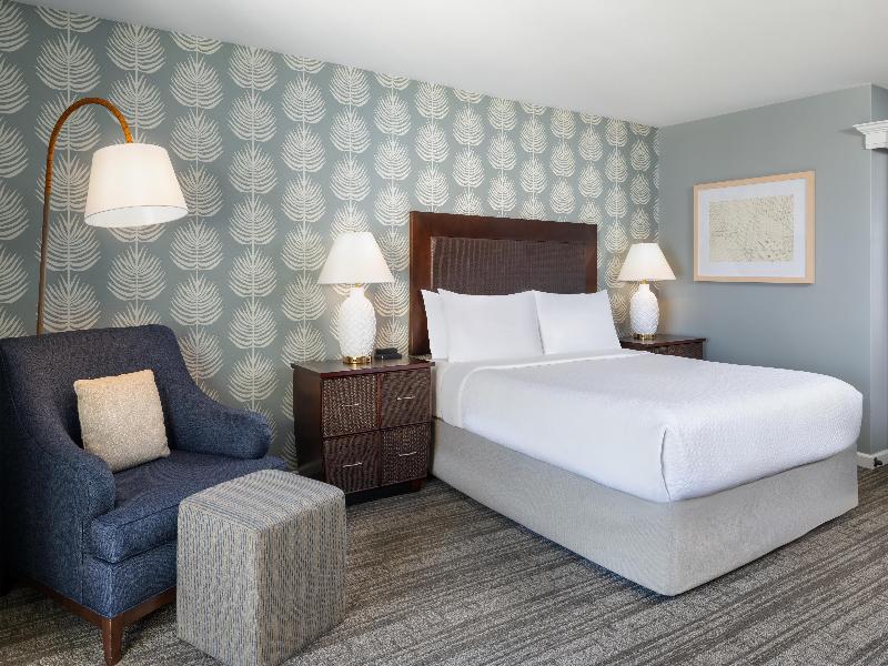 Jamaica Bay Inn Marina Del Rey, Tapestry by Hilton image