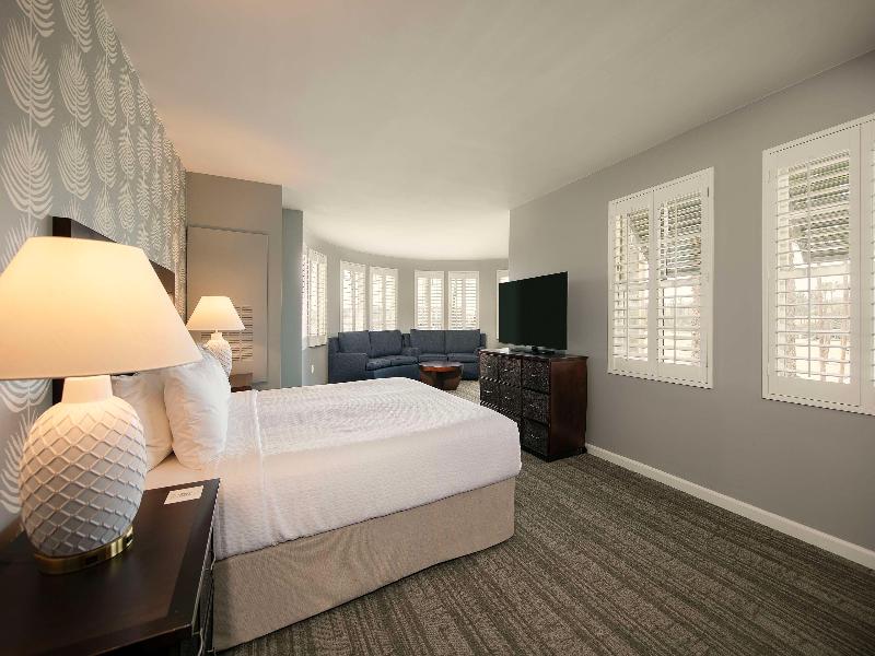 Jamaica Bay Inn Marina Del Rey, Tapestry by Hilton image