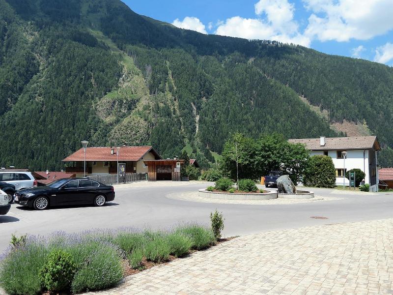 Lesacherhof image