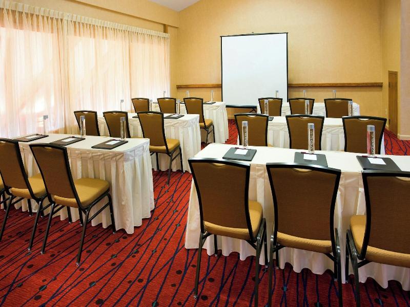 Residence Inn Costa Mesa Newport Beach image