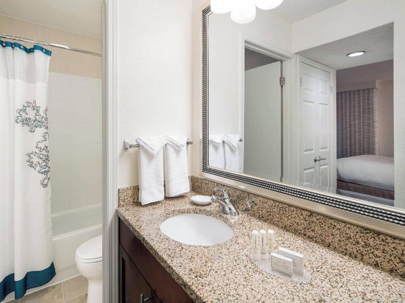 Residence Inn Costa Mesa Newport Beach image
