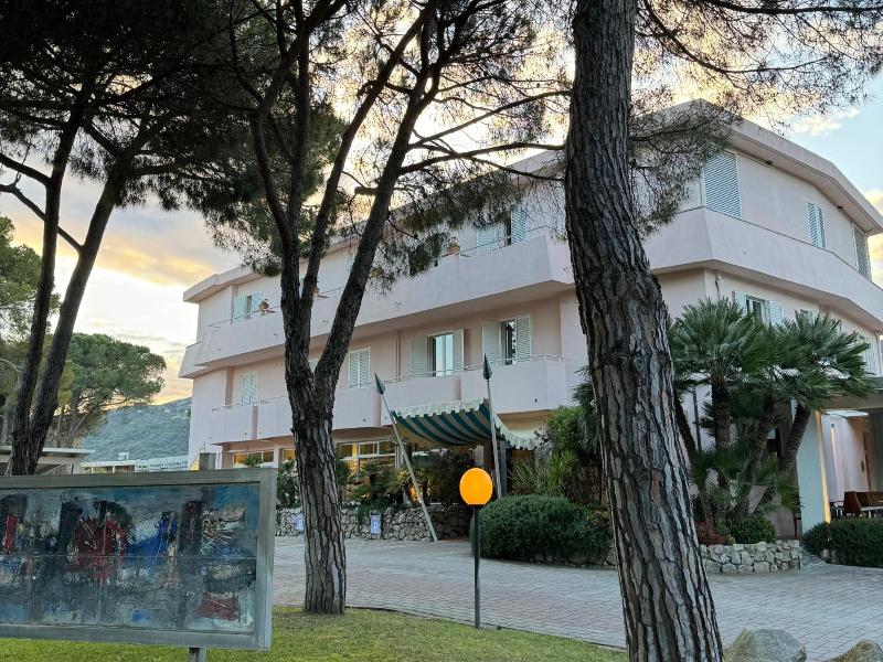 Dei Coralli image