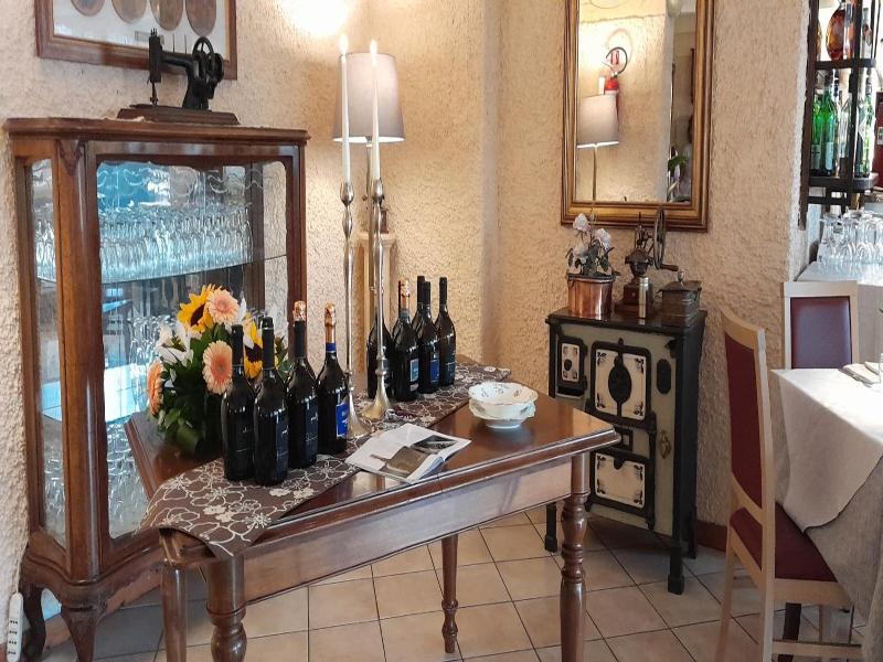 Adria image