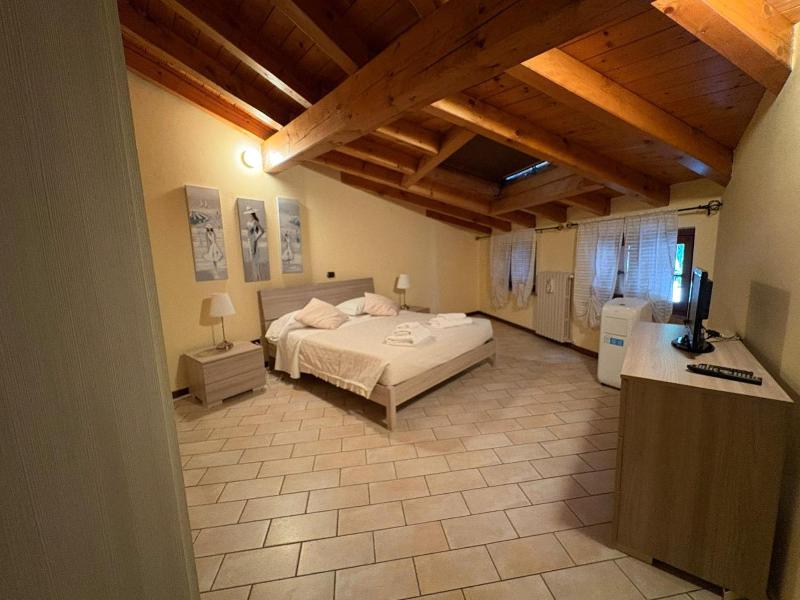 Adria image