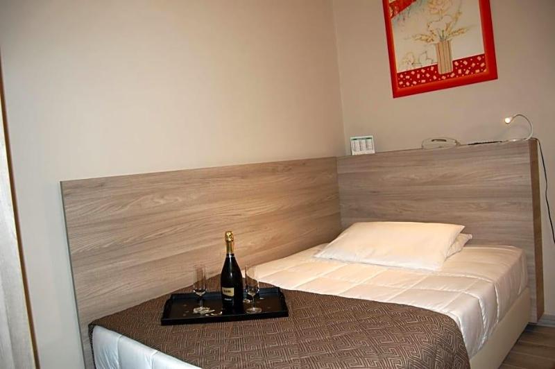 Hotel Città Livorno image