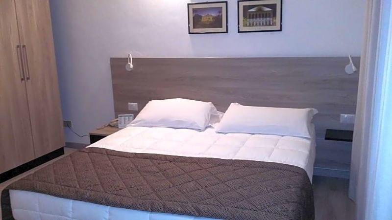 Hotel Città Livorno image