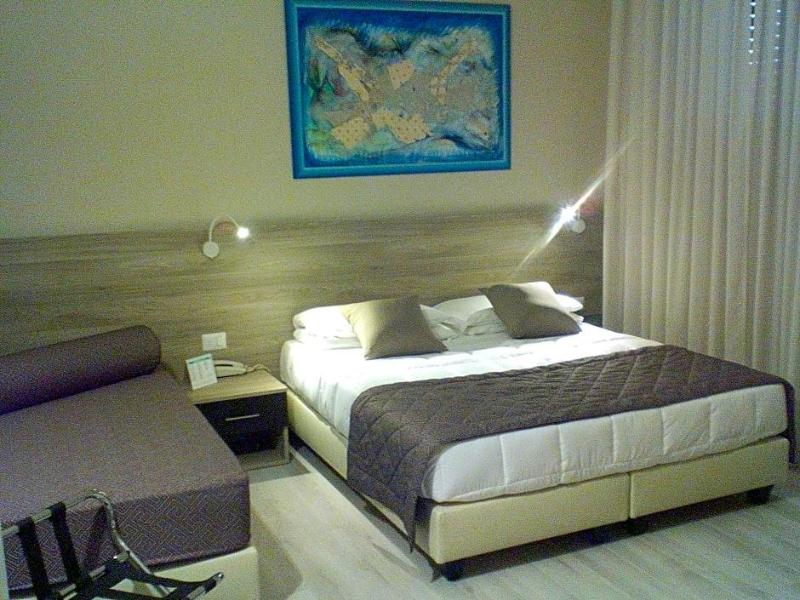 Hotel Città Livorno image