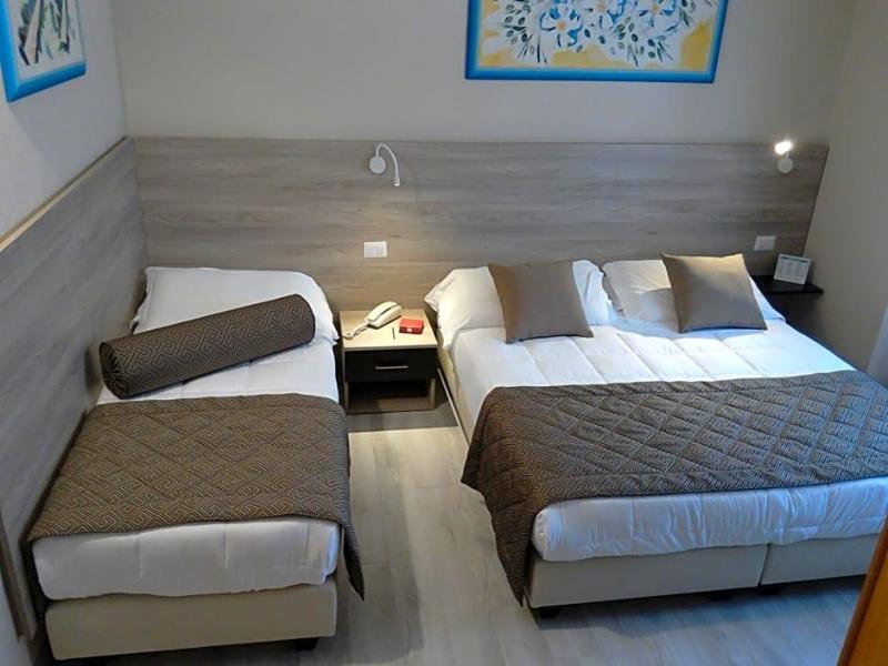 Hotel Città Livorno image