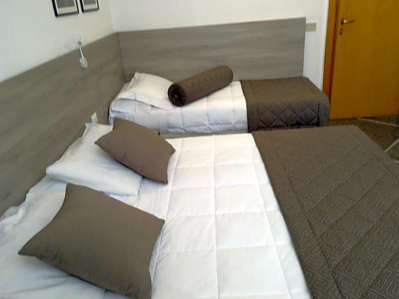 Hotel Città Livorno image