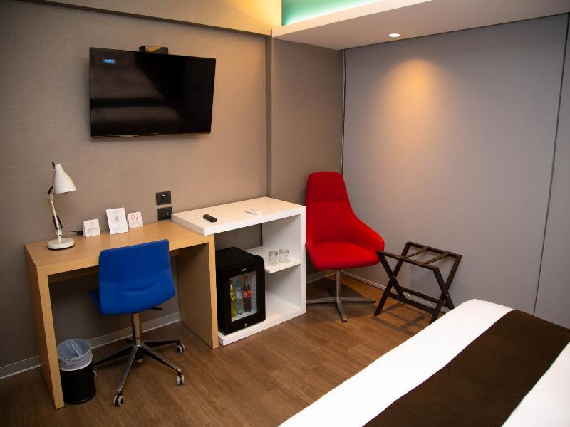 Palmetto Hotel Business San Borja image