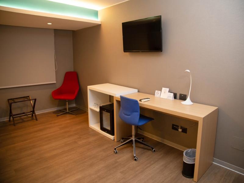 Palmetto Hotel Business San Borja image