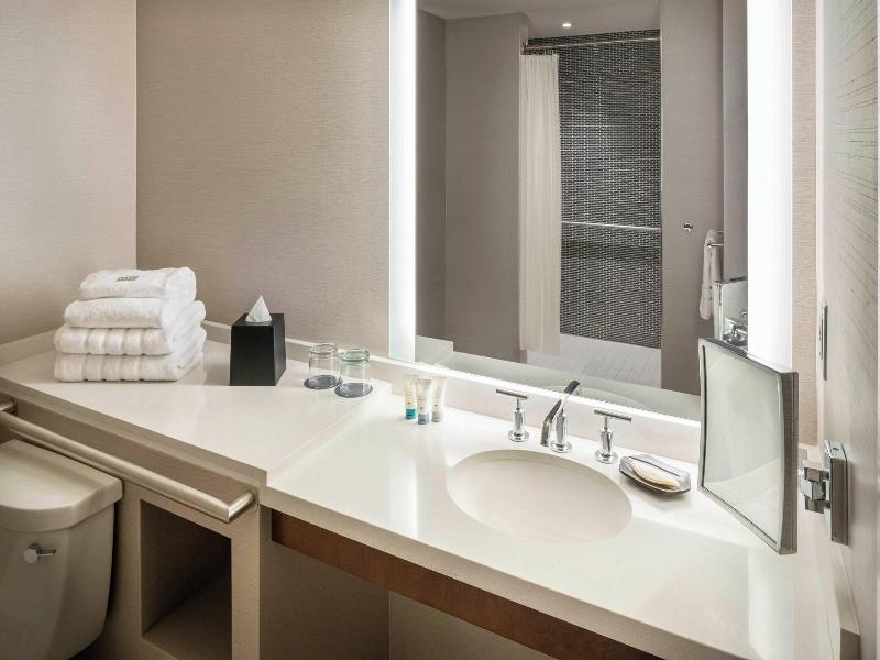 The Westin South Coast Plaza image