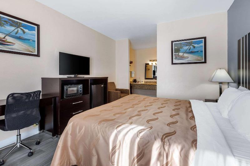 Hotel Quality Inn & Suites Huntington Beach Fountain