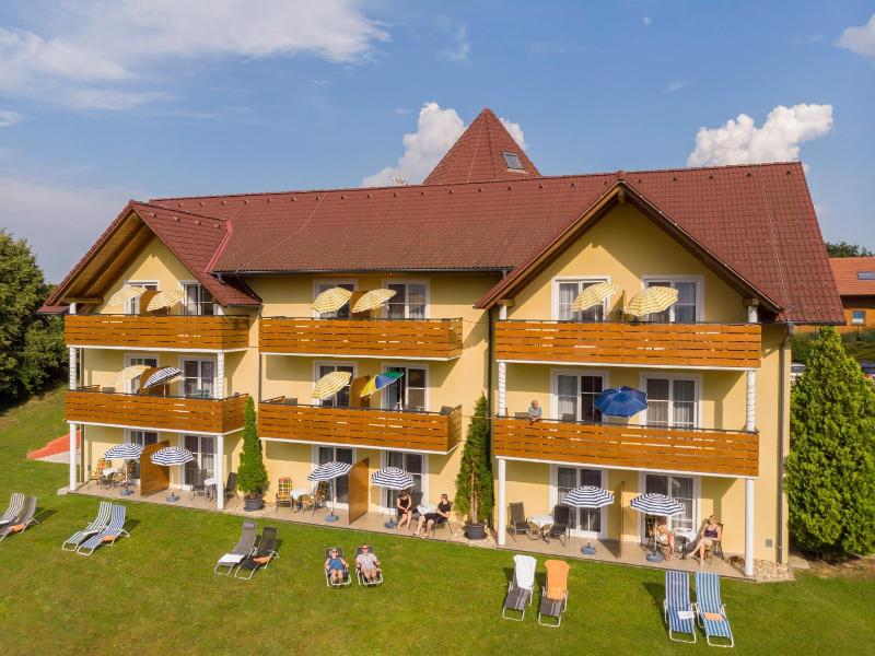 Oasis image