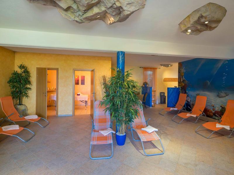 Oasis image