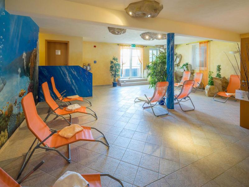 Oasis image