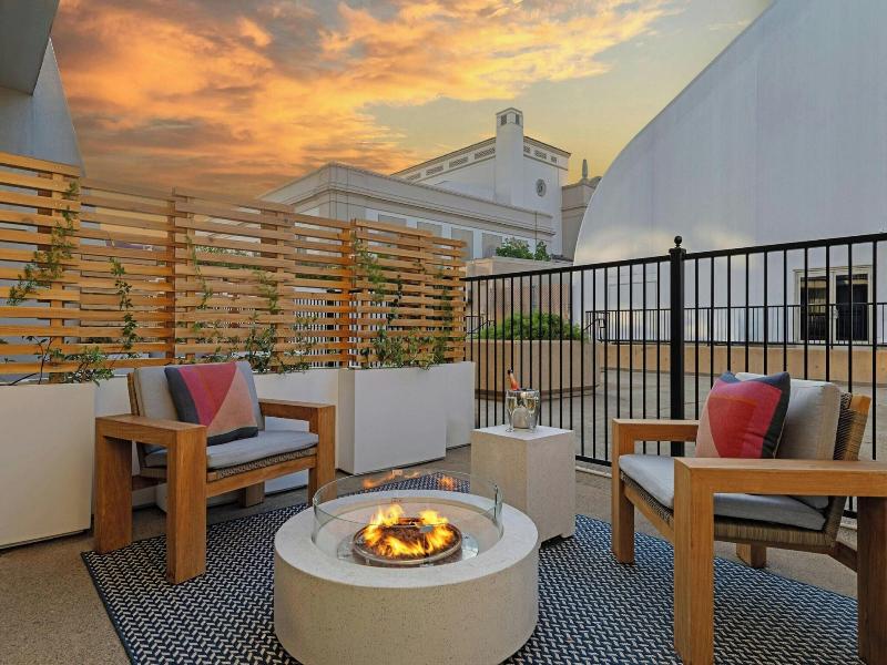 Hotel Dena, Pasadena, A Tribute Portfolio Hotel image