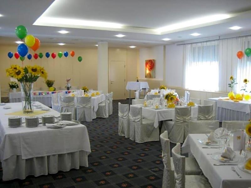 Stadthotel Gürtler image