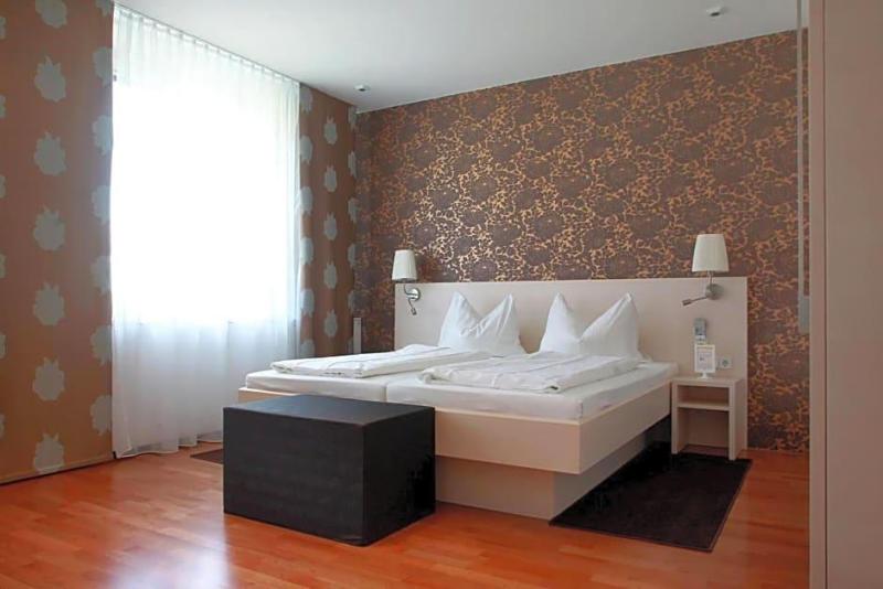 Stadthotel Gürtler image