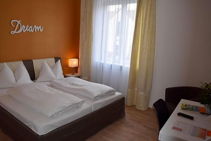 Stadthotel Gürtler image