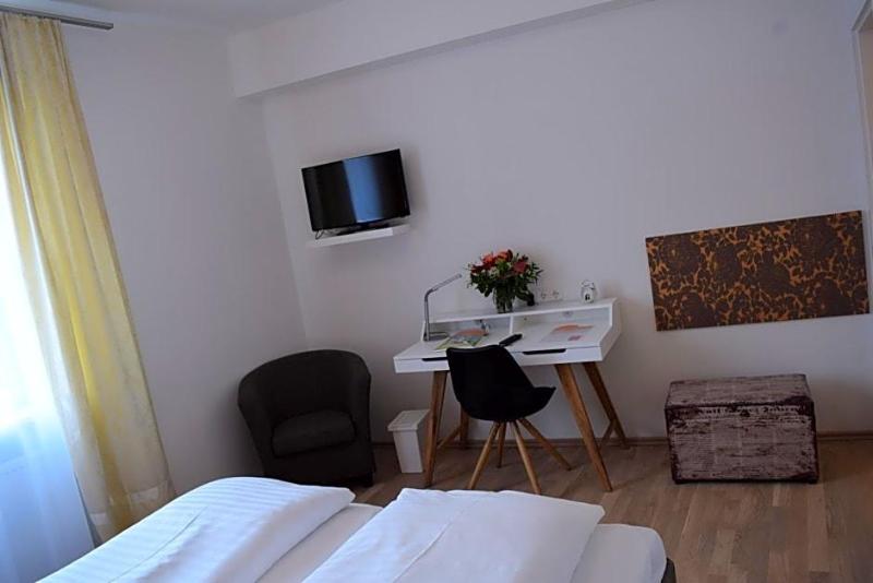 Stadthotel Gürtler image