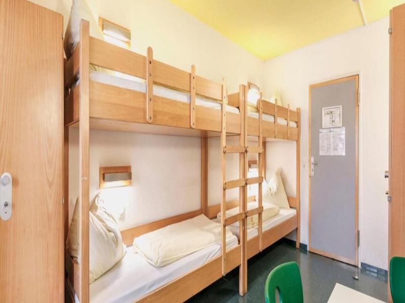 HI Youth Hostel Lindau image