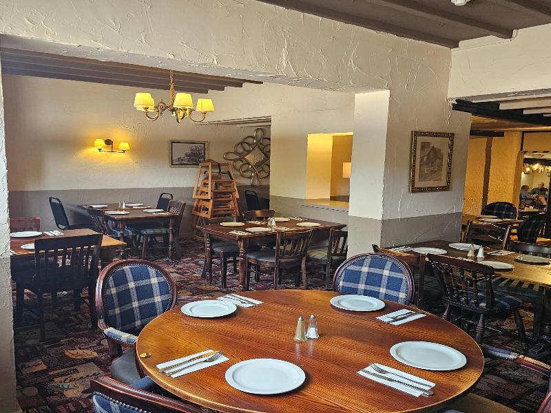 Chequers Country Inn image