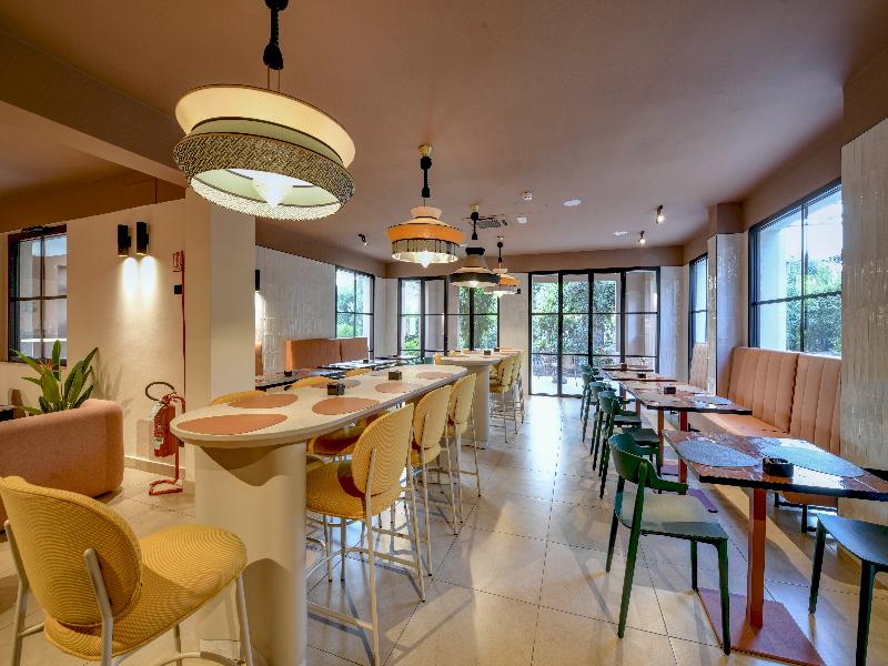Best Western Hotel Arya image