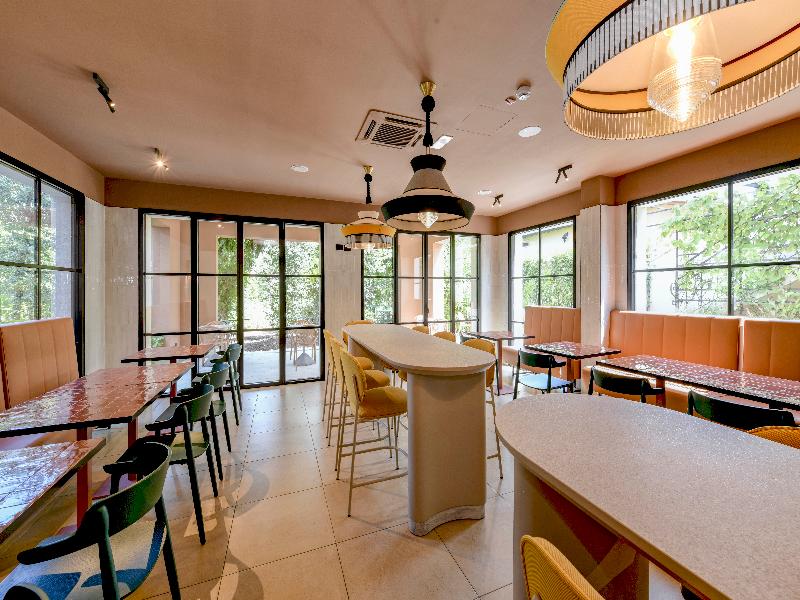 Best Western Hotel Arya image