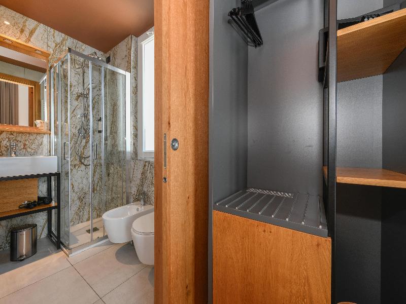Best Western Hotel Arya image