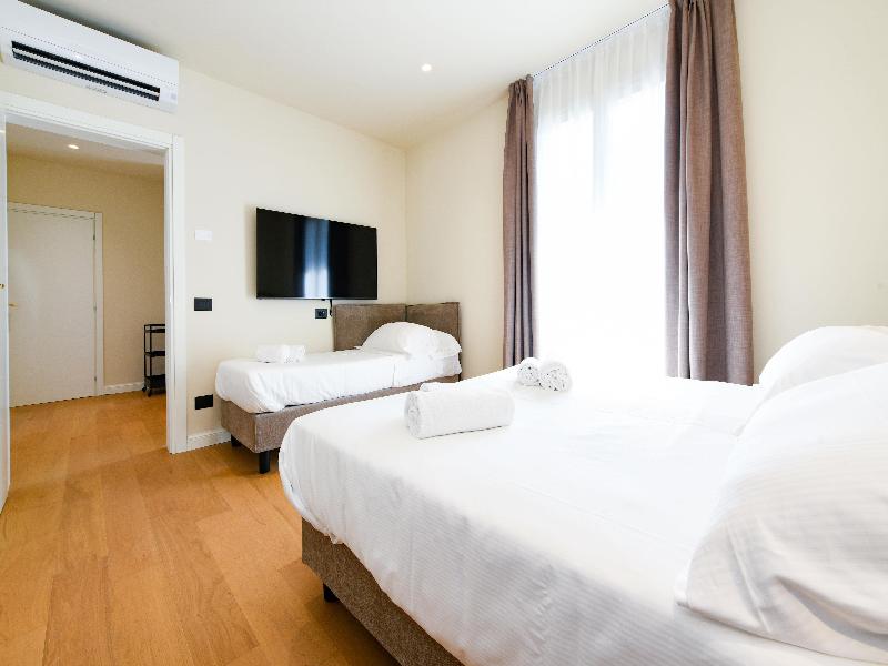 Best Western Hotel Arya image