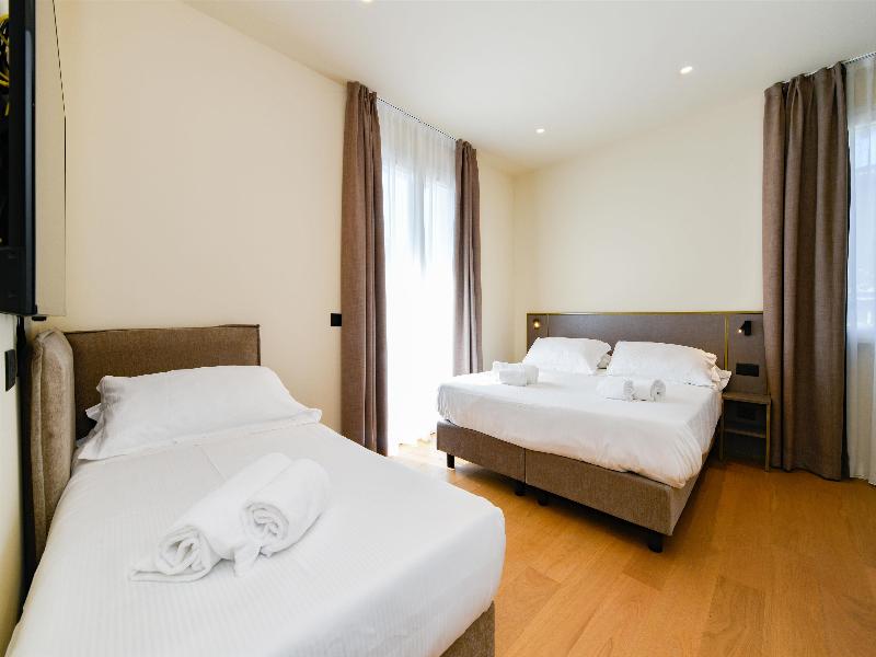 Best Western Hotel Arya image